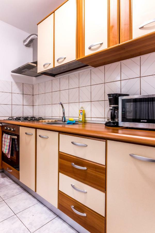 30m² 1 slaapkamer, 1 privé badkamer Appartement in Calea Aradului Timişoara Buitenkant foto